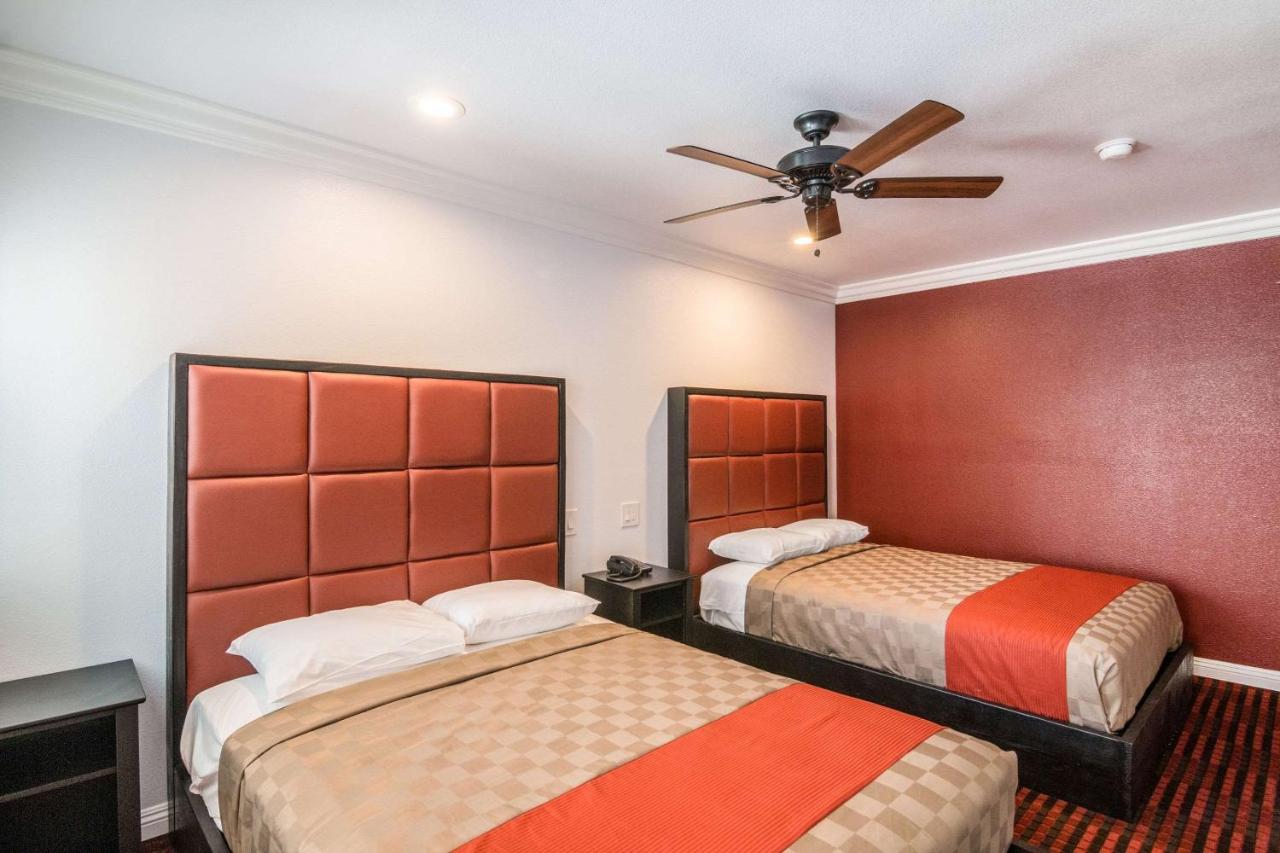 | El Dorado Inn