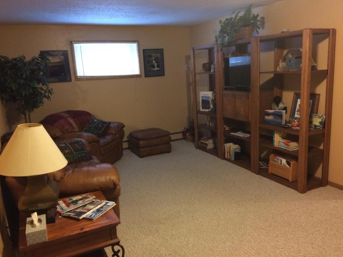  | Fox n Fireweed Cabins
