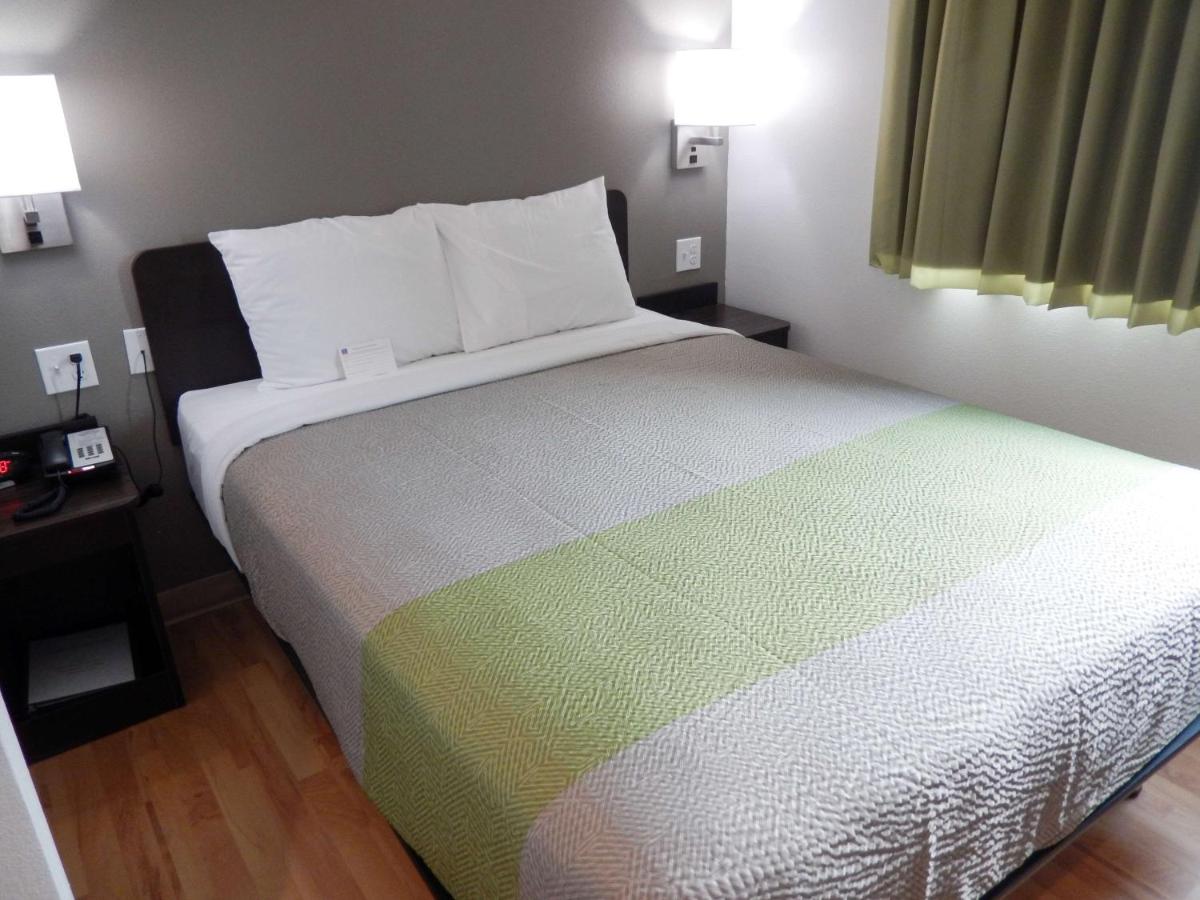 Queen Room - Disability Access - Roll in Shower at Studio 6 Ingleside, TX
