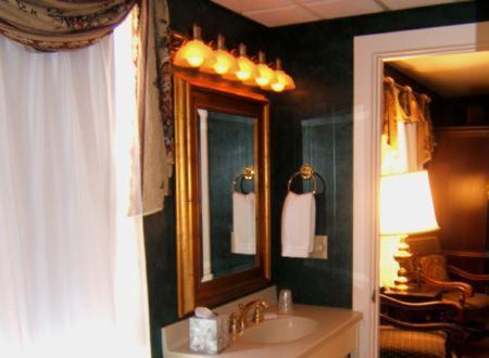  | Clarkeston Inn