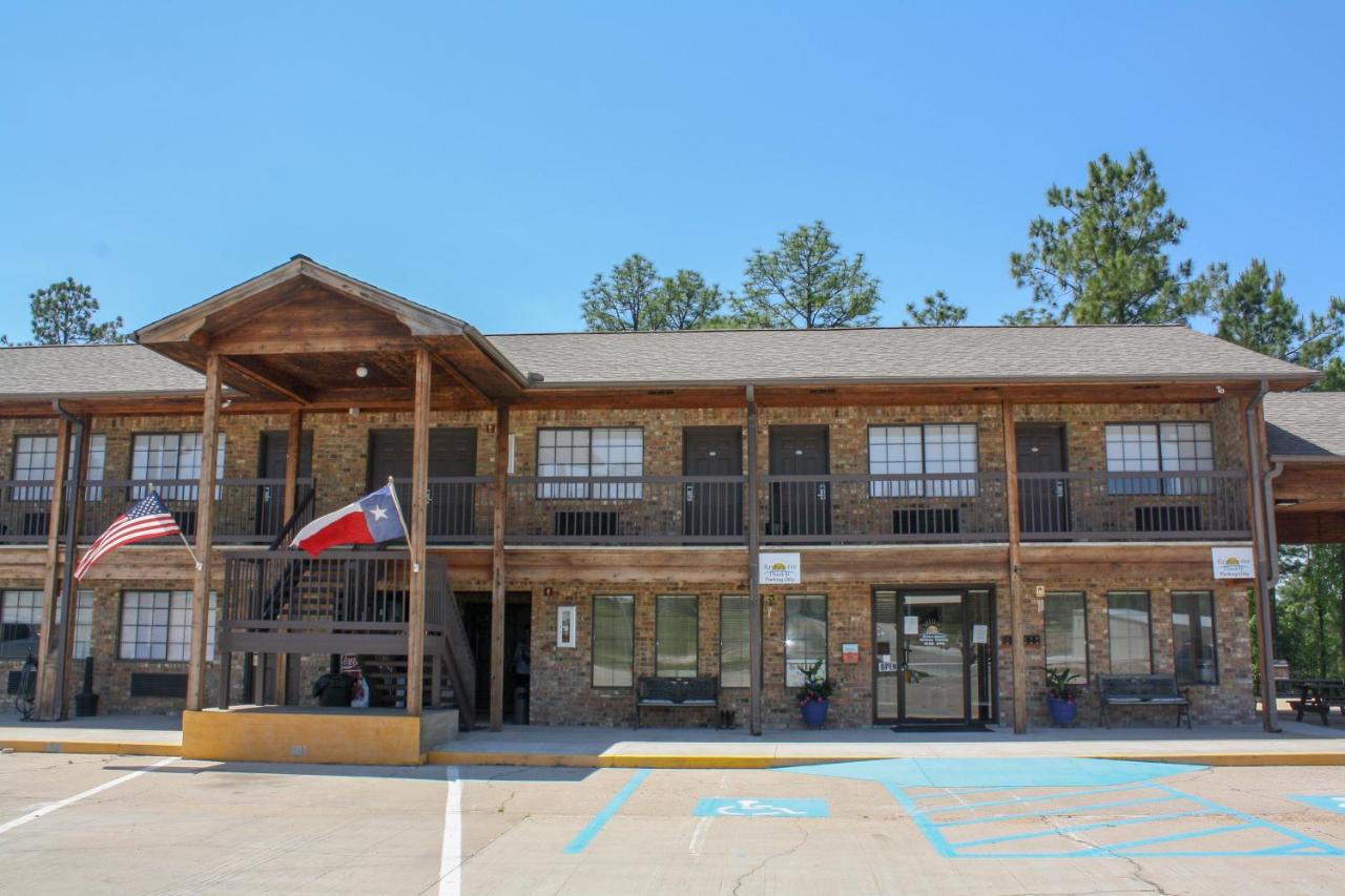 | Rayburn Inn
