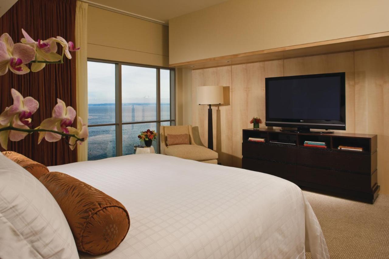 | Four Seasons Hotel Seattle