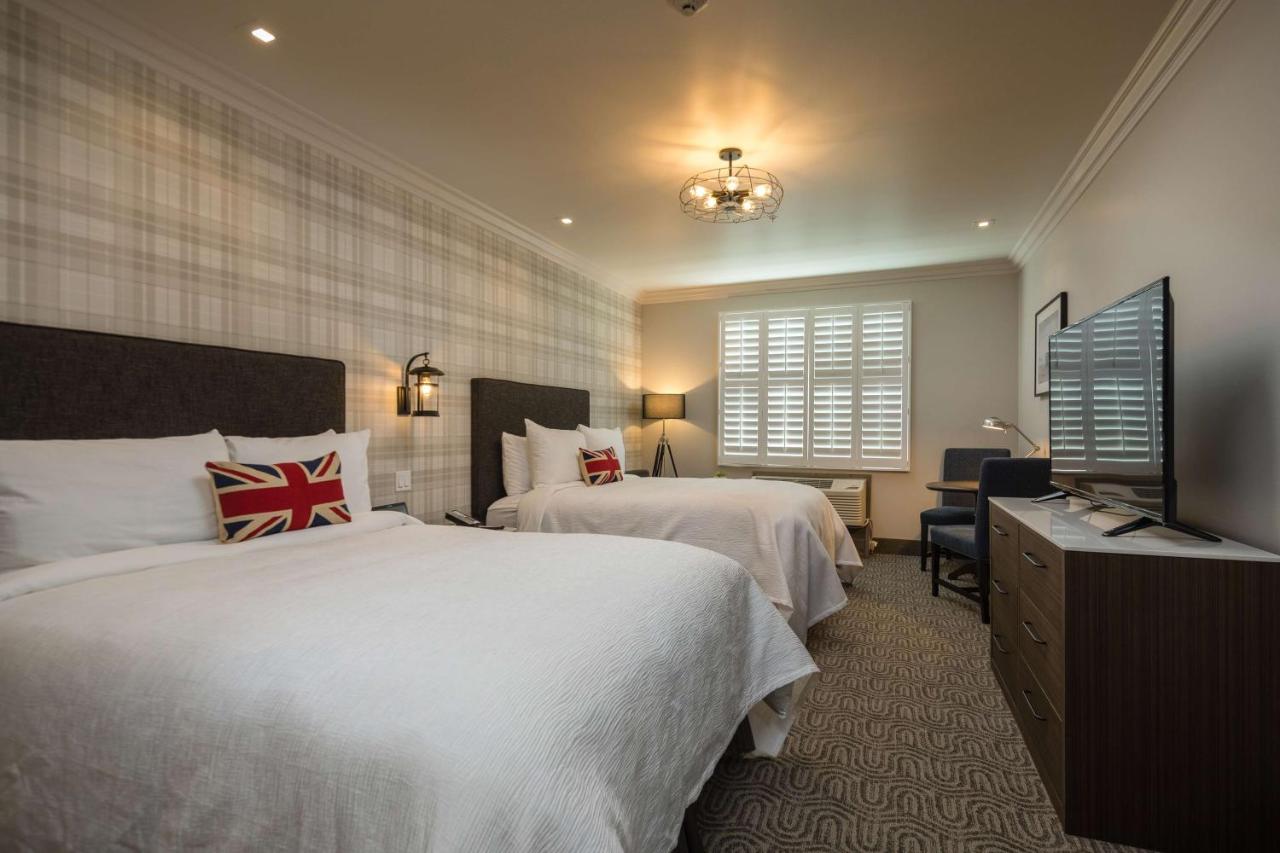 Queen Room with Two Queen Beds and Roll-In Shower - Disability Access at Aristocrat Hotel, BW Signature Collection