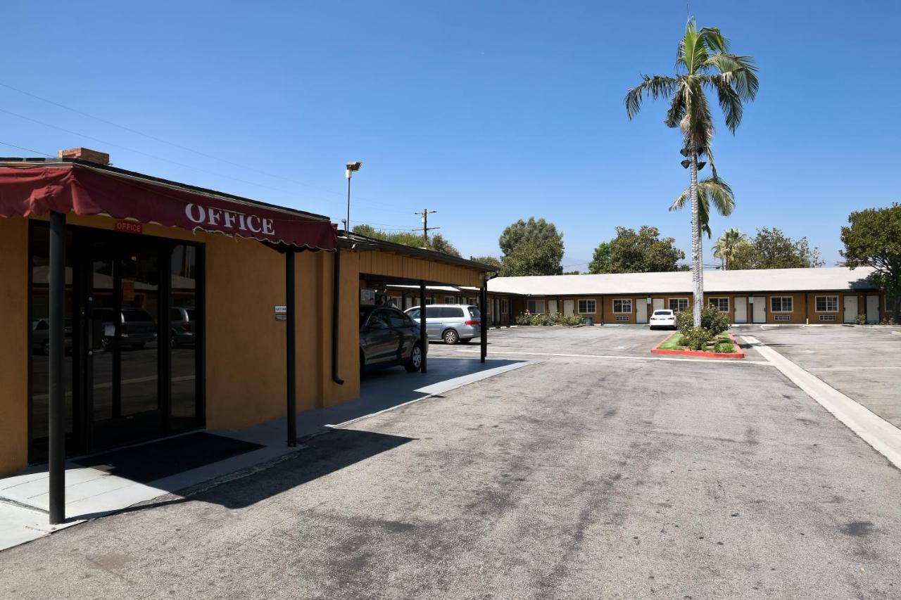 | Covina Motel