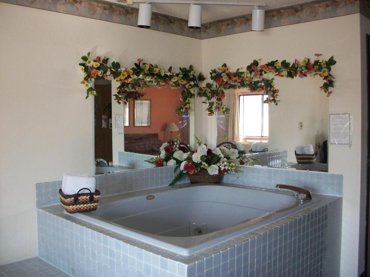 | Lodi Valley Suites