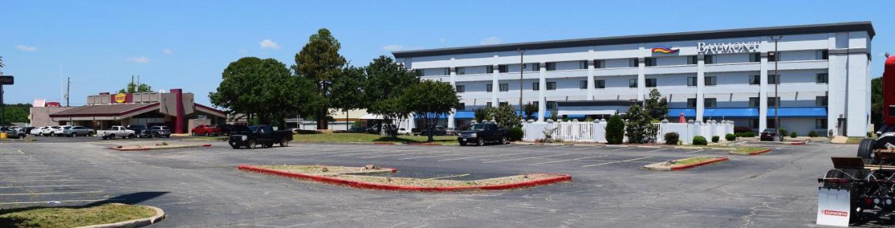 | Baymont by Wyndham Texarkana