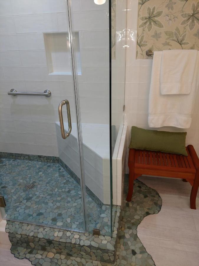 | Ponderosa Ridge A B & B