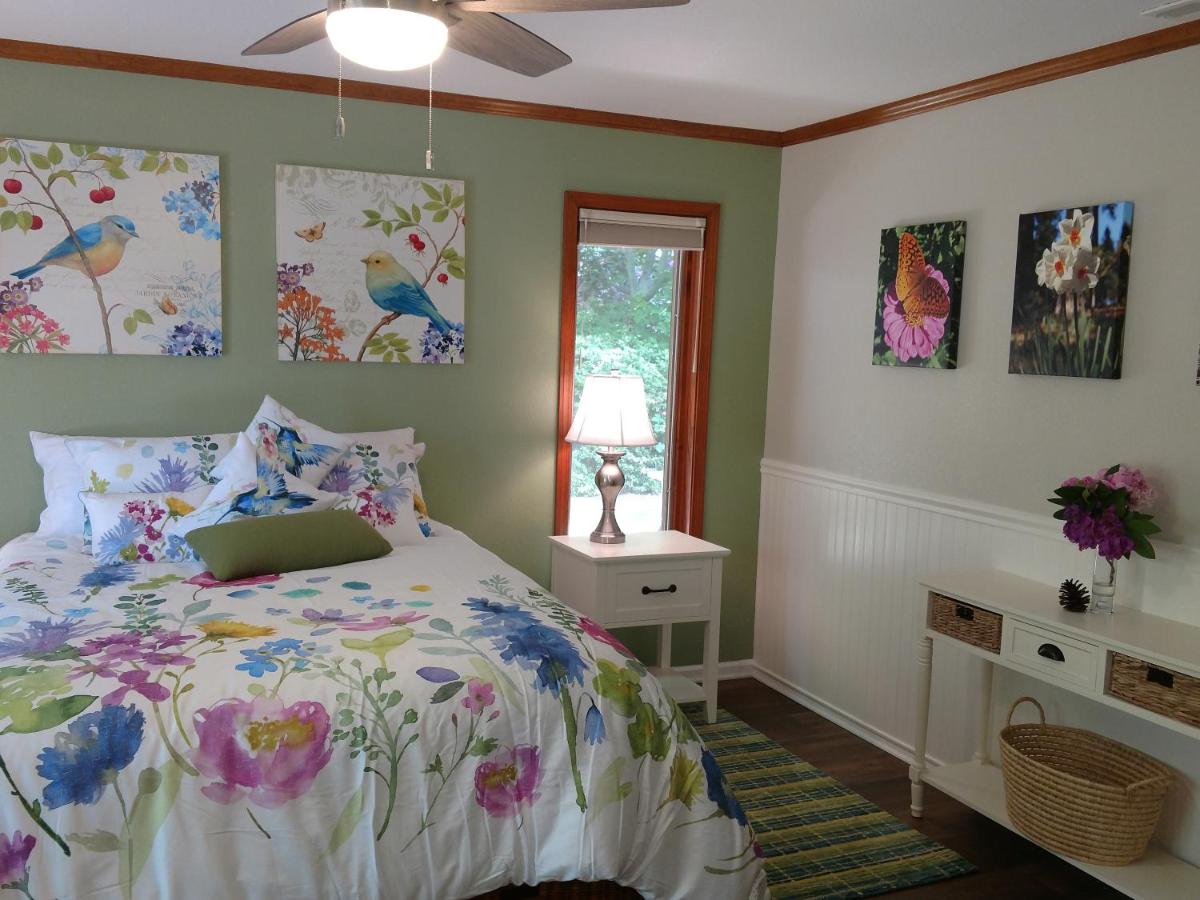 | Ponderosa Ridge A B & B