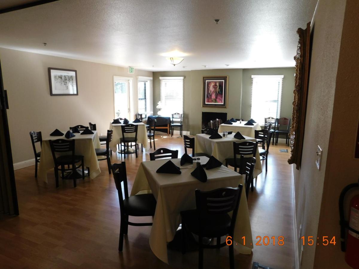 | Freeport Wine Country Inn
