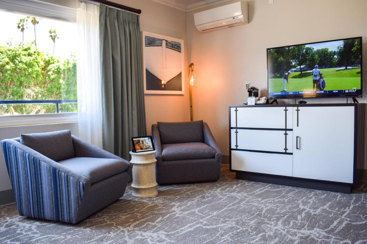King Room - Disability Access at Beachside Inn