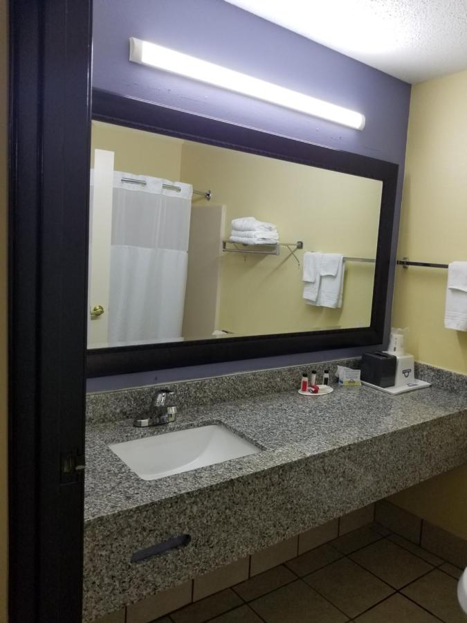 King Studio Suite - Non-Smoking at Days Inn by Wyndham Greenville South/Mauldin