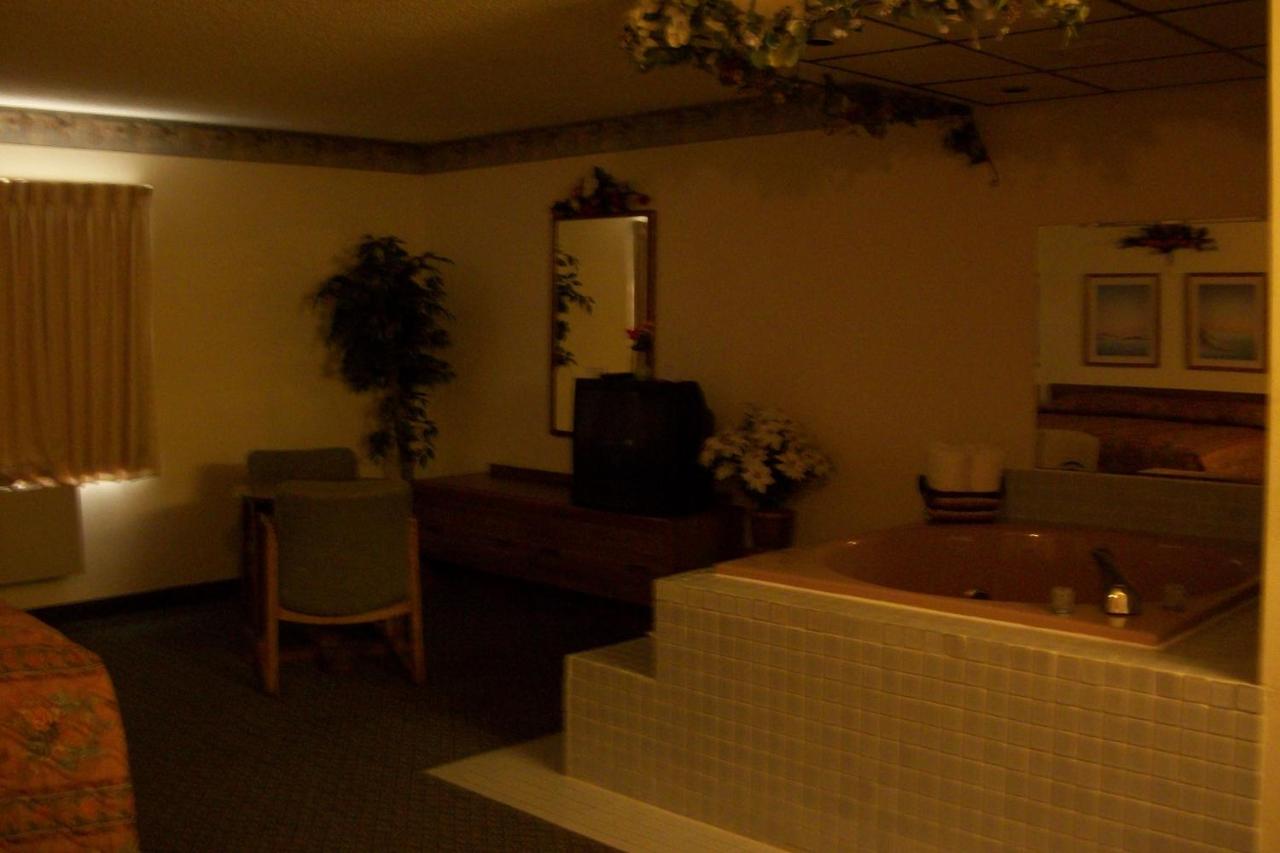 | Lodi Valley Suites