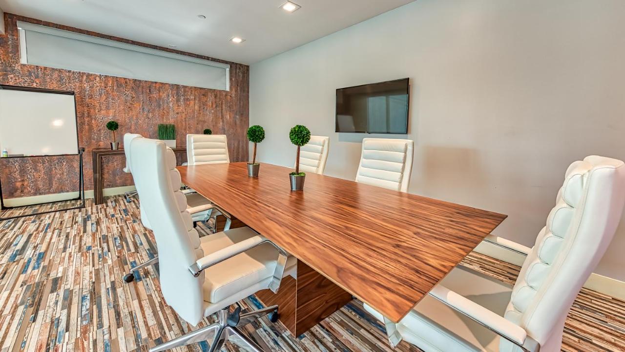  | Lexen Hotel - North Hollywood Near Universal Studios