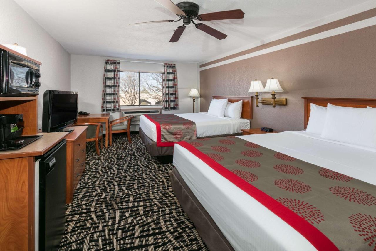 Queen Room with Two Queen Beds - Non-Smoking at Ramada by Wyndham Oklahoma City Airport North