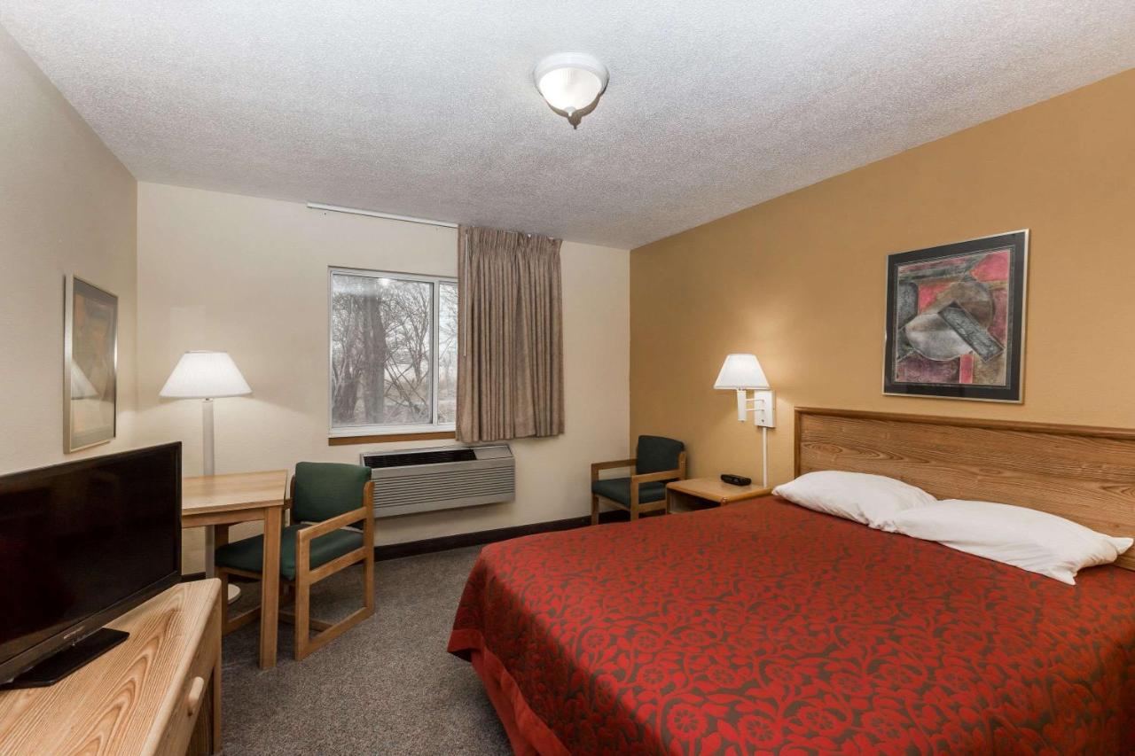 | Days Inn by Wyndham Atlantic
