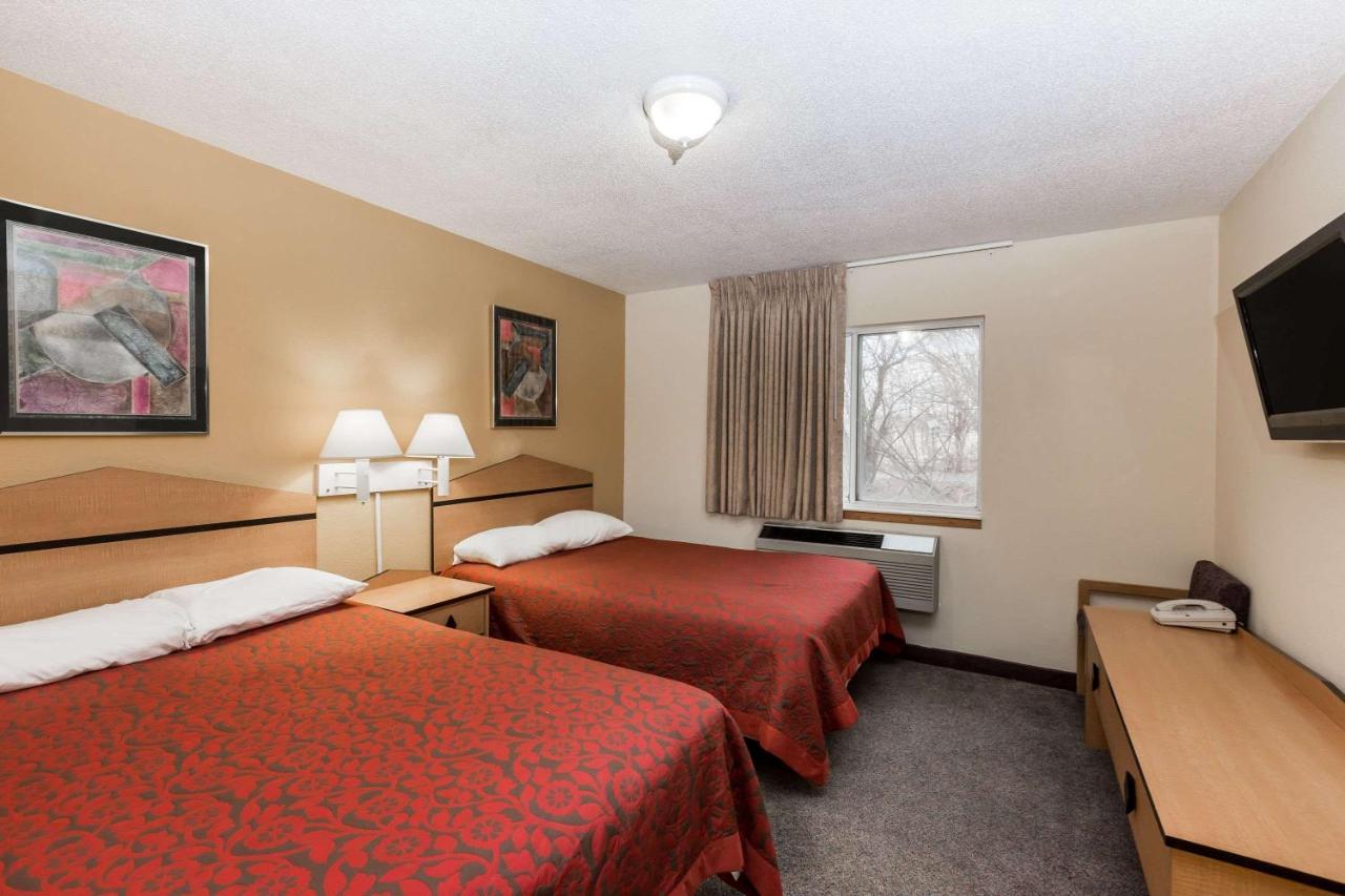 | Days Inn by Wyndham Atlantic