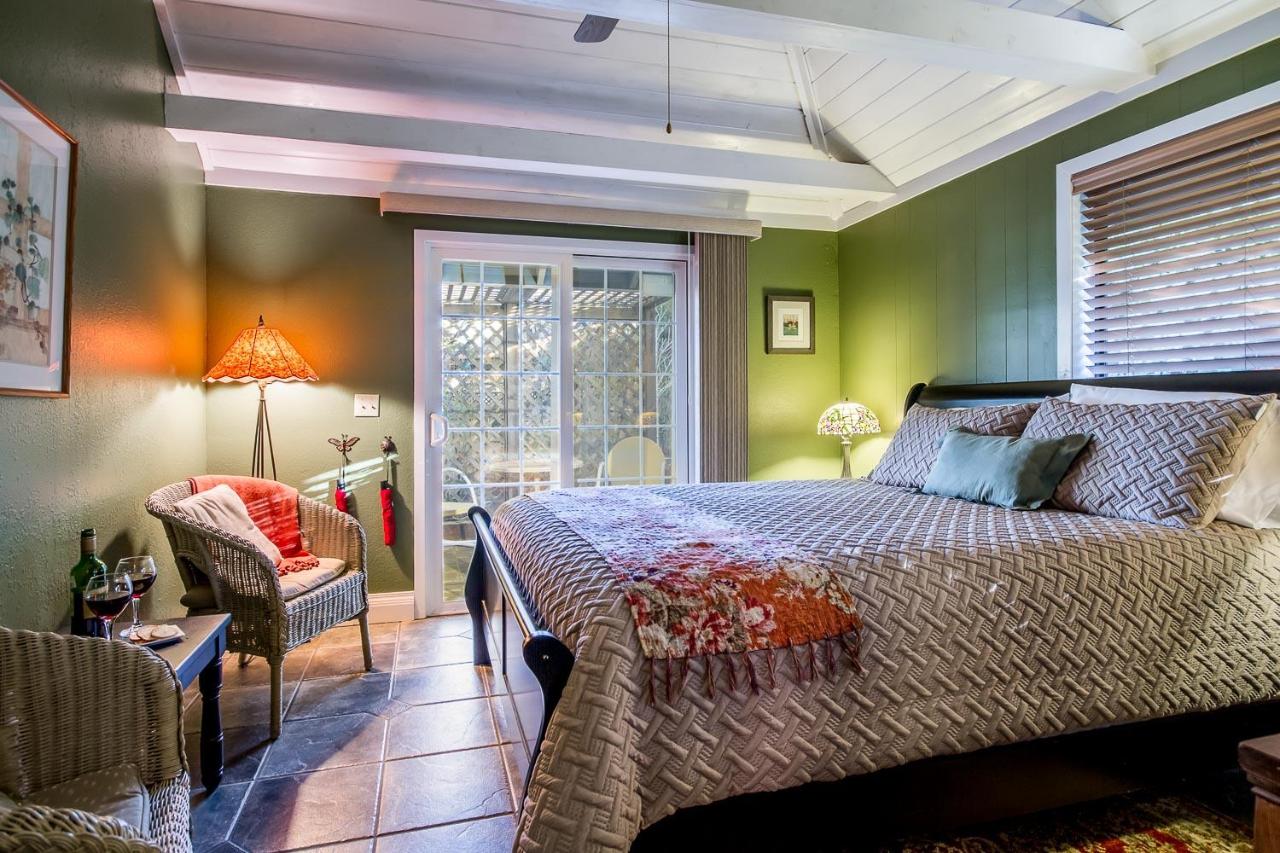  | Oak Hill Bed & Breakfast