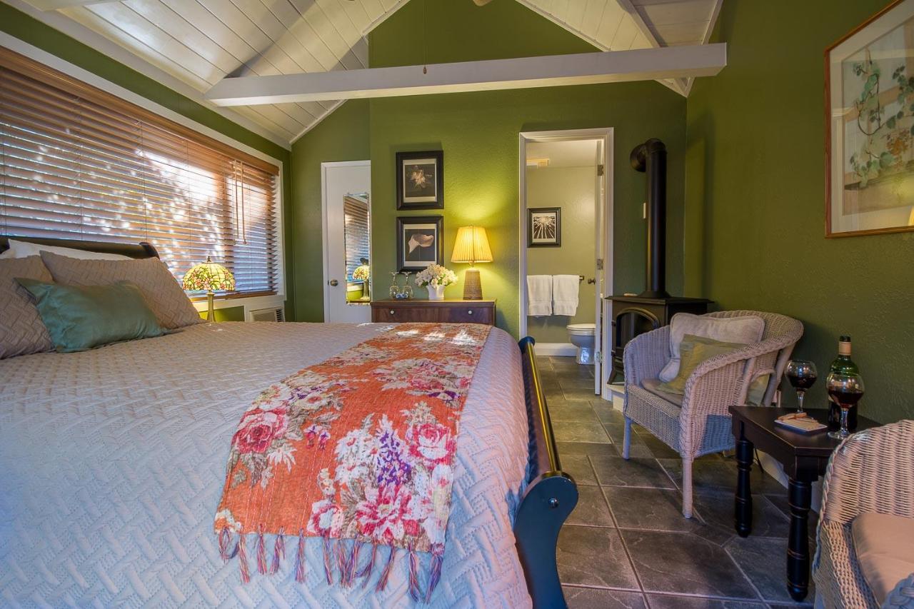  | Oak Hill Bed & Breakfast