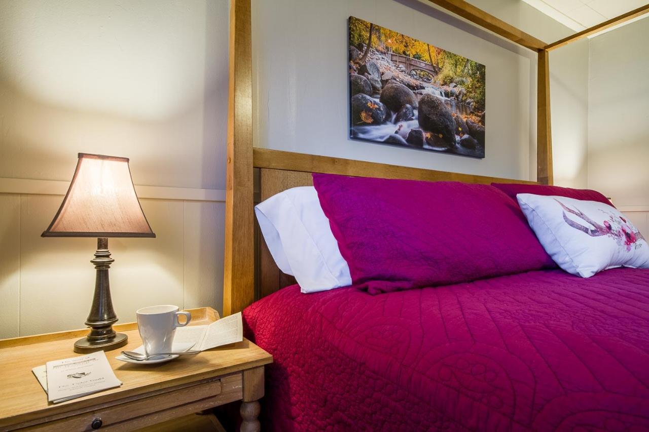  | Oak Hill Bed & Breakfast