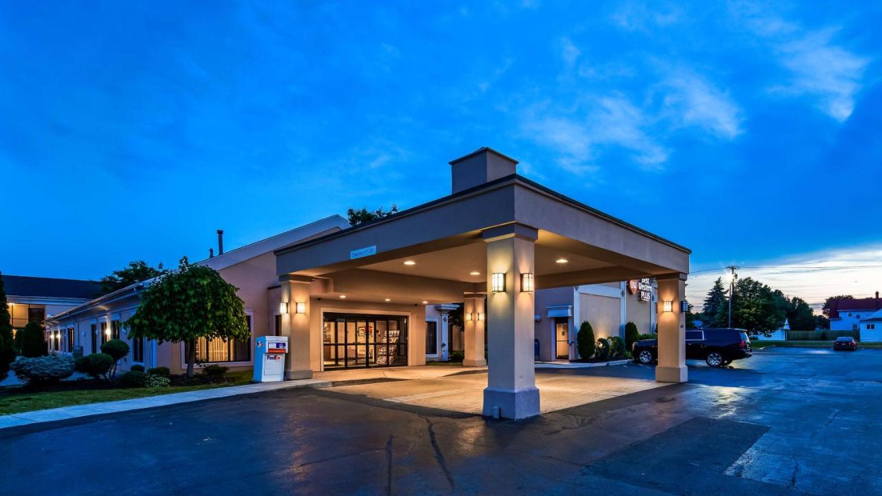 | Best Western PLUS Galleria Inn & Suites