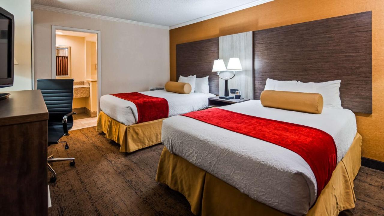  | Best Western PLUS Galleria Inn & Suites
