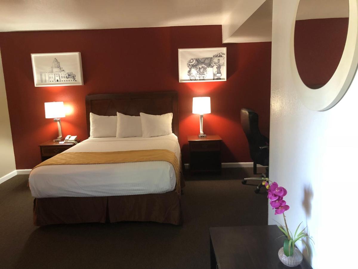  | Knights Inn Los Angeles Central / Convention Center Area