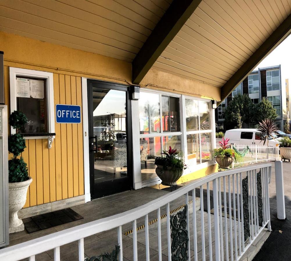 | Imperial Inn Oakland