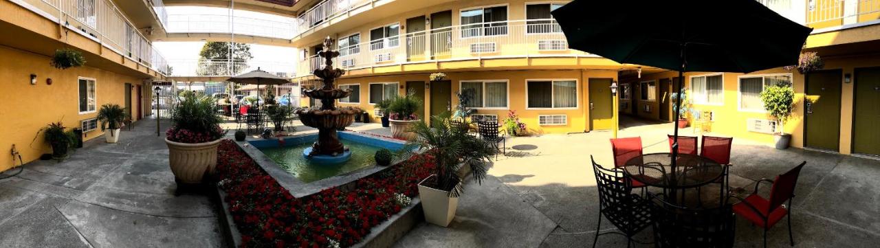 | Imperial Inn Oakland