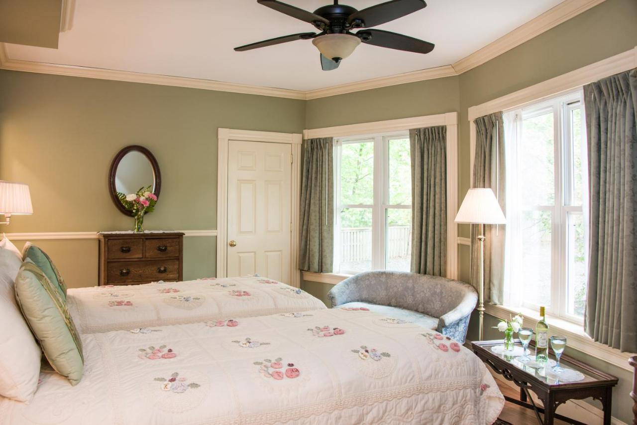 | Mira Monte Inn & Suites