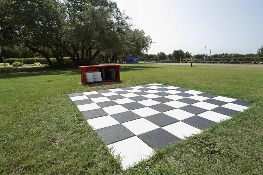 | Lake Whitney Camping Resort Ramp Cabin 4