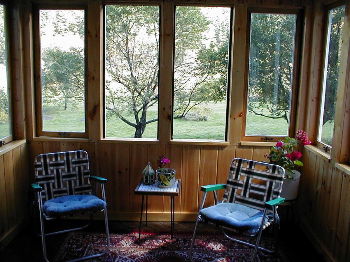 | Mountain Valley Retreat