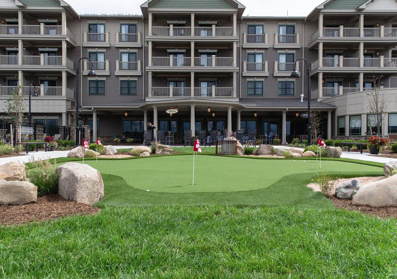 | Chautauqua Harbor Hotel - Jamestown