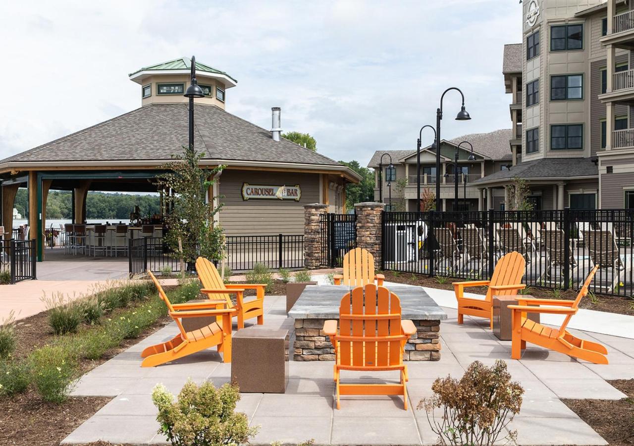 | Chautauqua Harbor Hotel - Jamestown