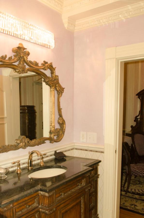 | The Hotel Magnolia
