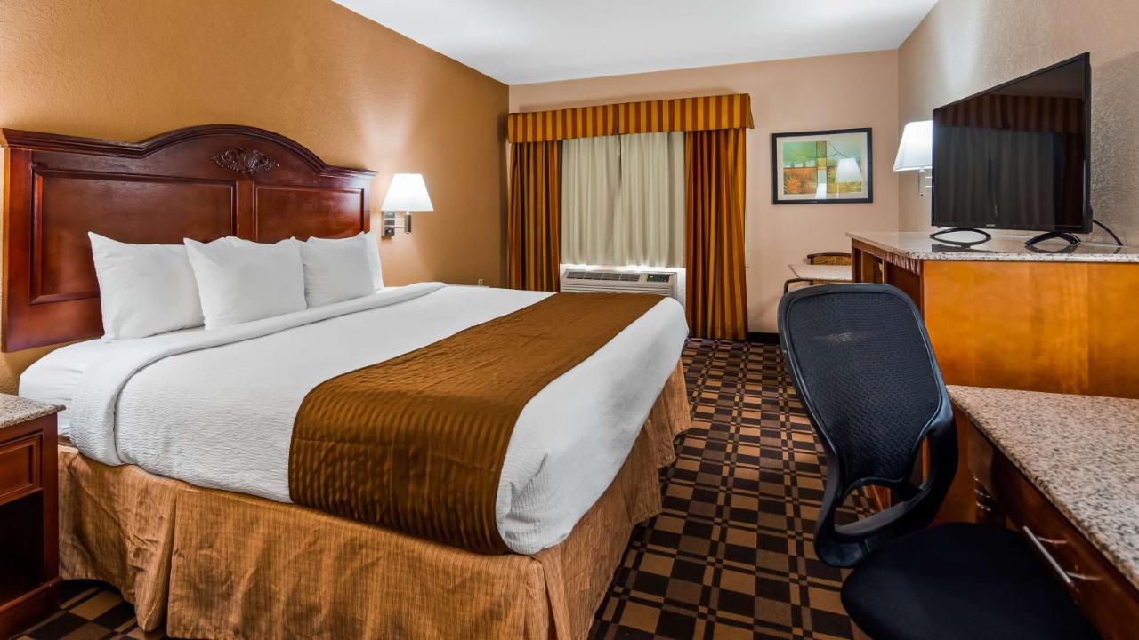 | Best Western White Mountain Inn