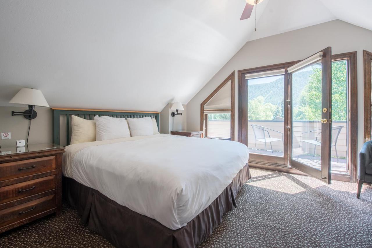  | Elk Mountain Lodge