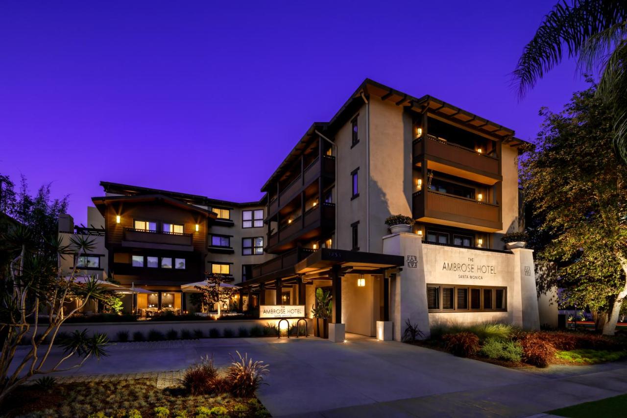 | Ambrose Hotel