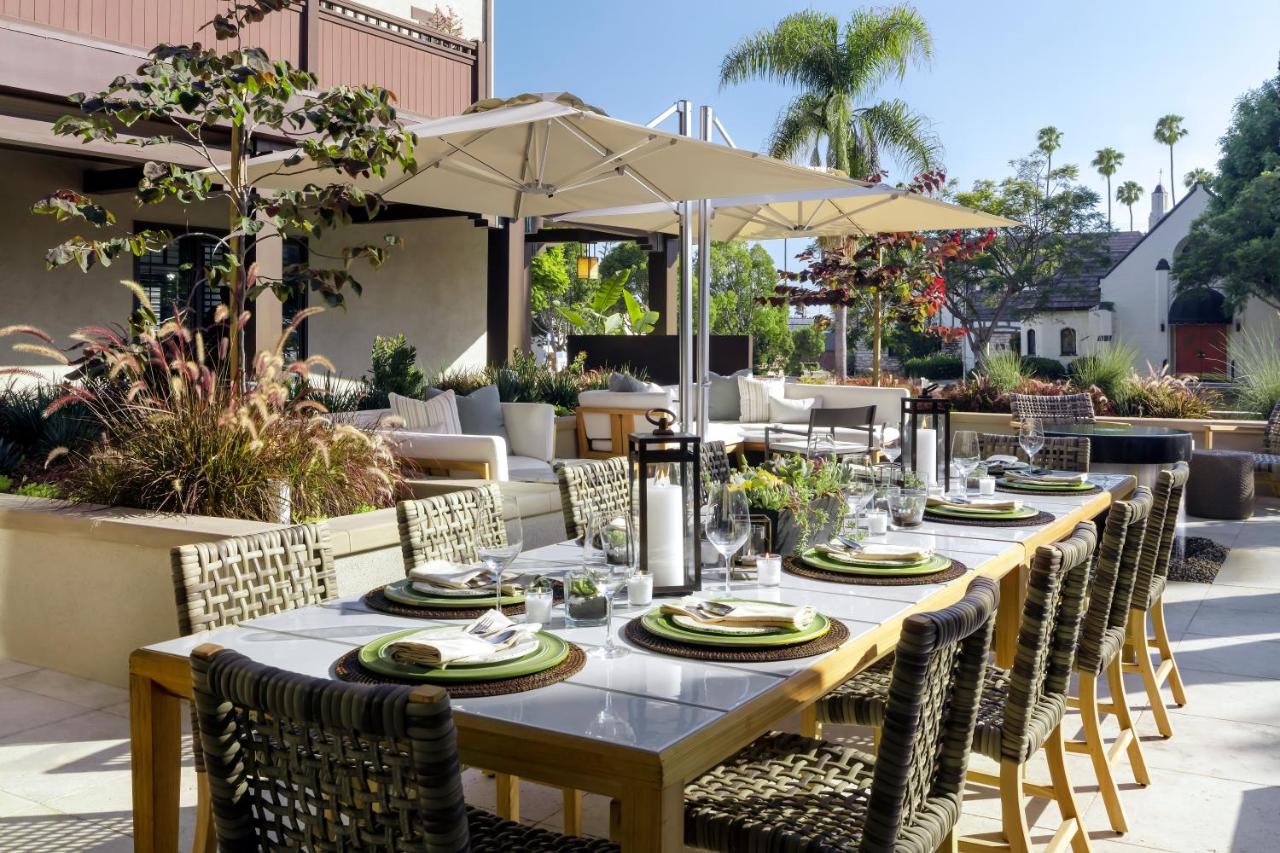 | Ambrose Hotel
