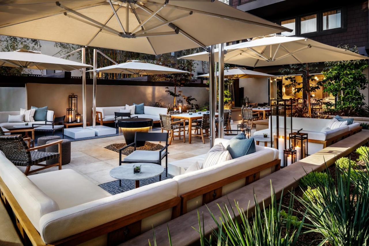 | Ambrose Hotel