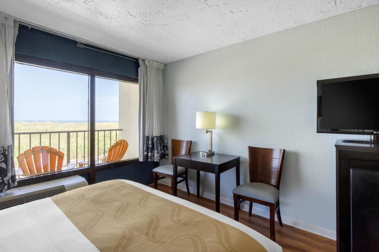 King Room with Sofa Bed and Dune View - Non-Smoking at Quality Inn Carolina Oceanfront
