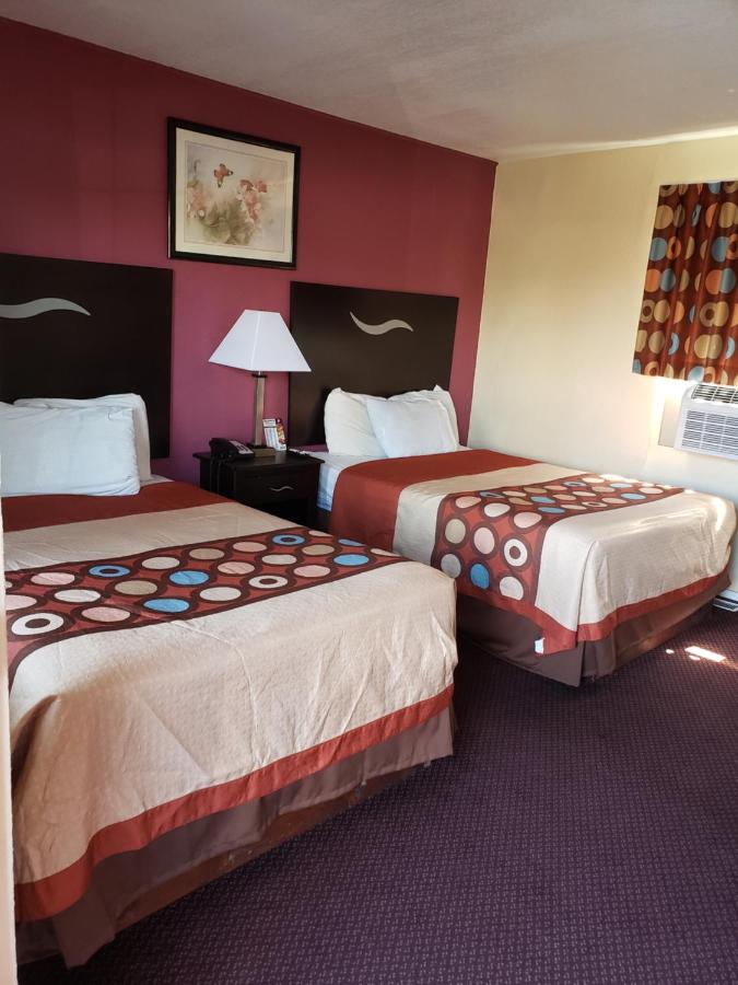 | American Inn