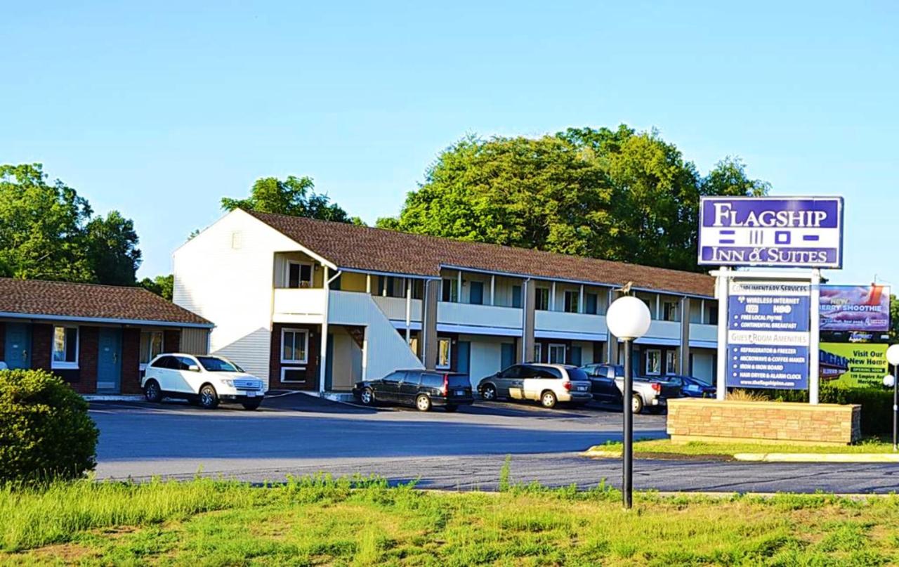 | Flagship Inn & Suites