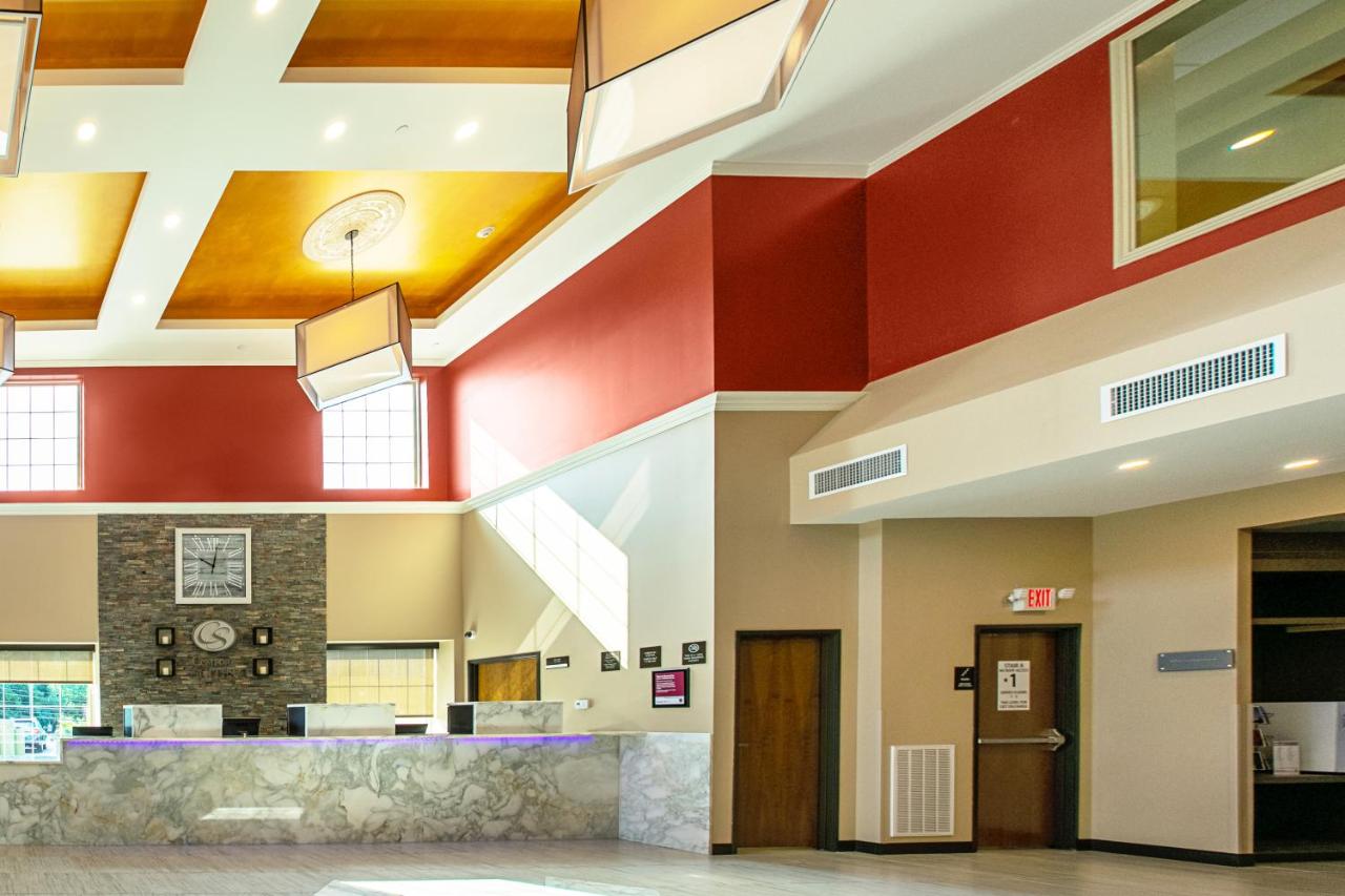 | Comfort Suites Fishkill near Interstate 84