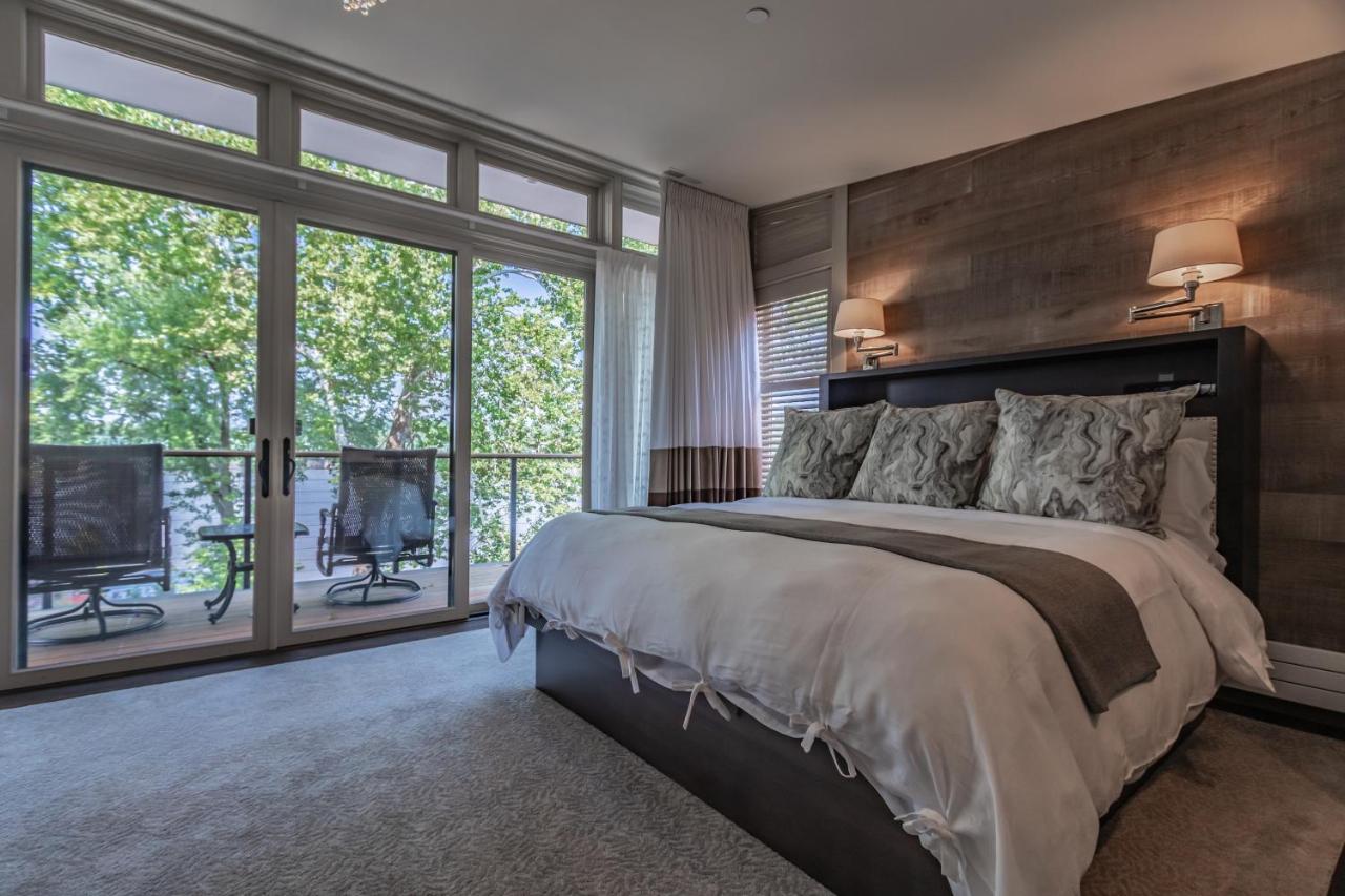 | Carriage House New Hope
