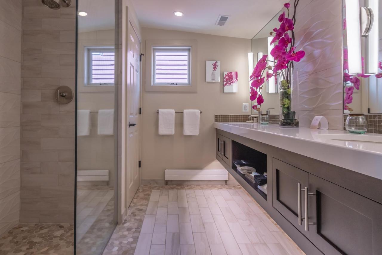 | Carriage House New Hope