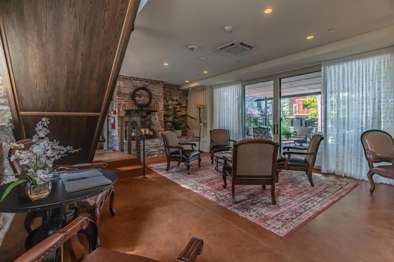 | Carriage House New Hope