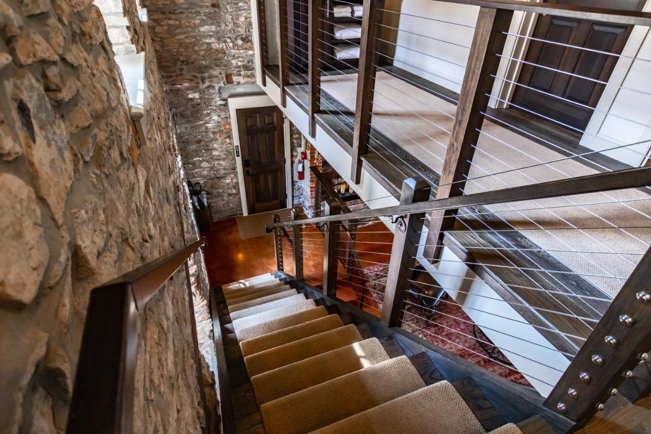 | Carriage House New Hope