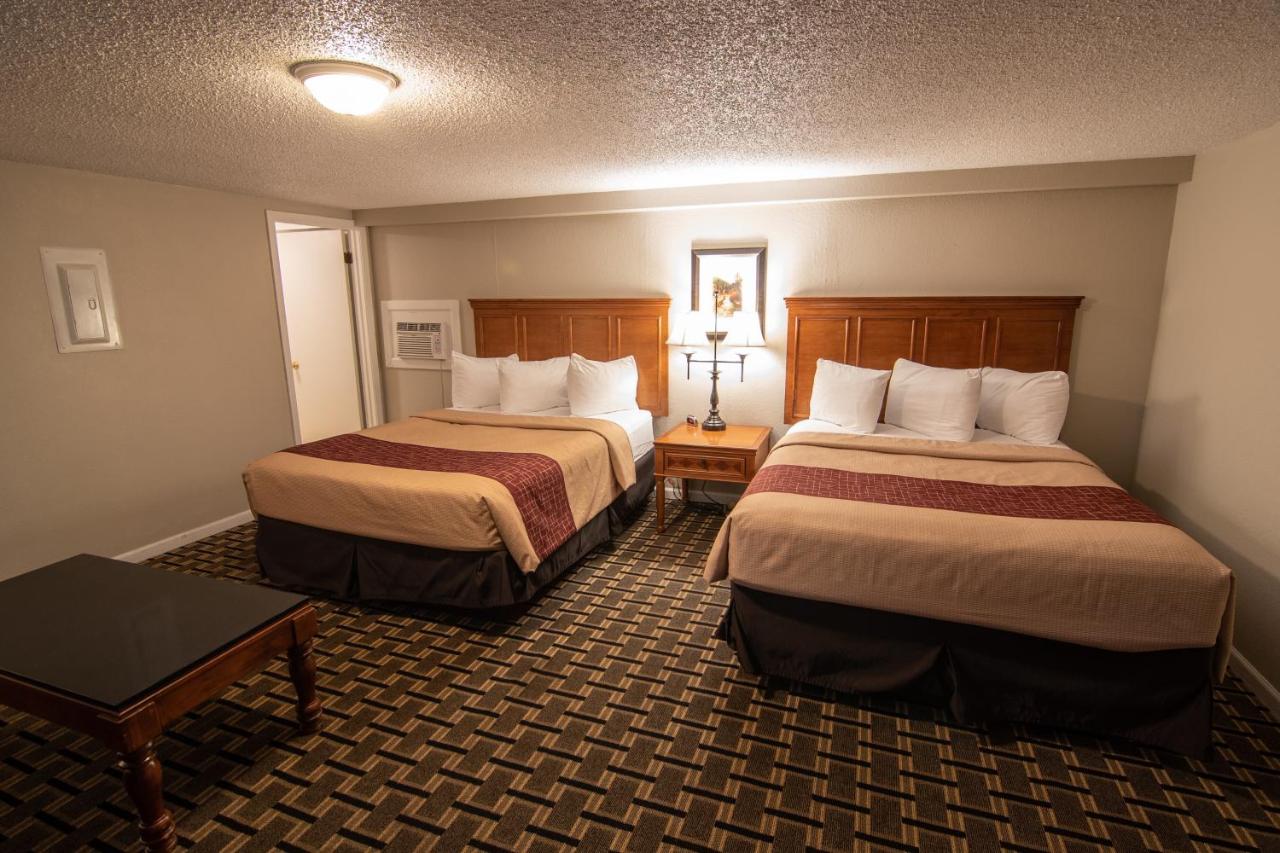  | The Crow Peak Lodge