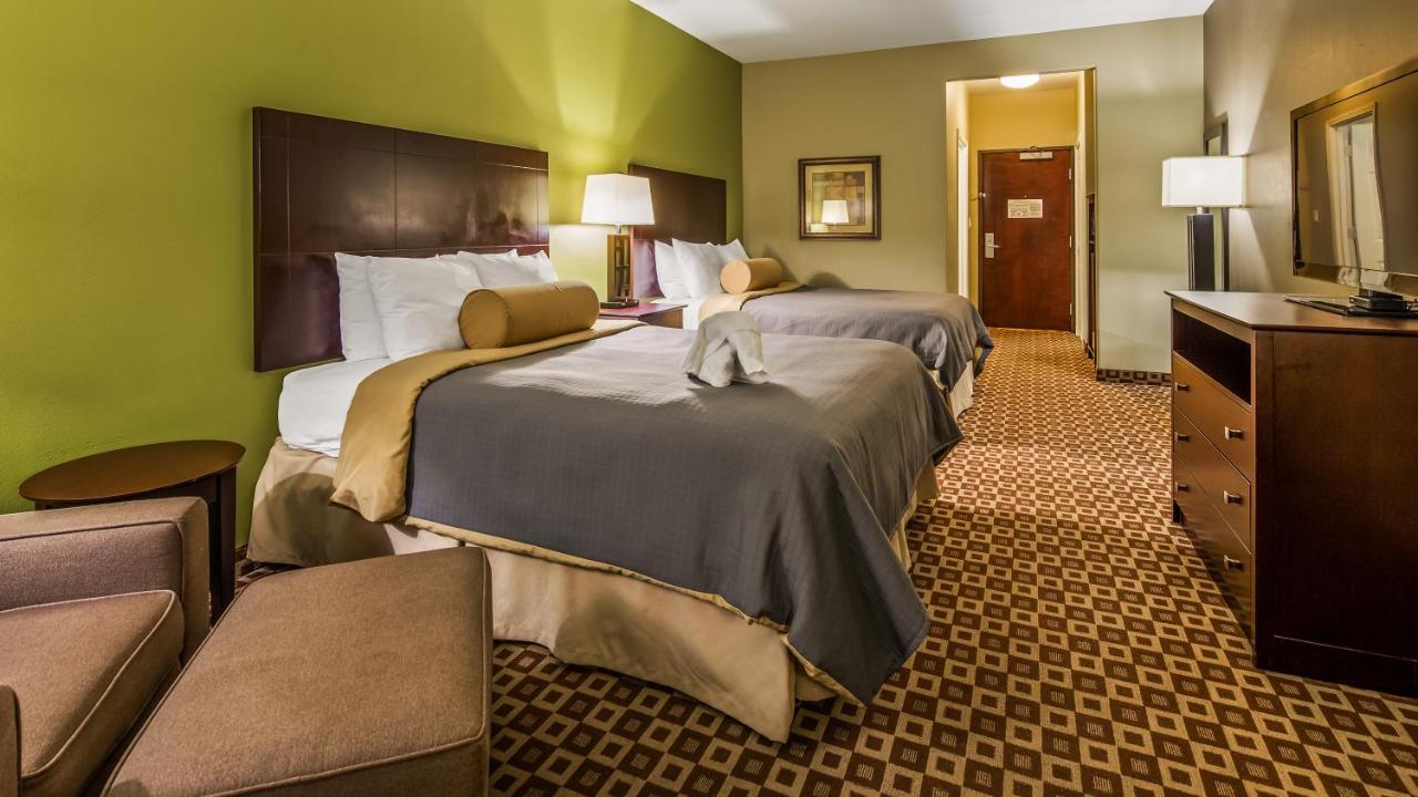  | Best Western Plus Chalmette Hotel