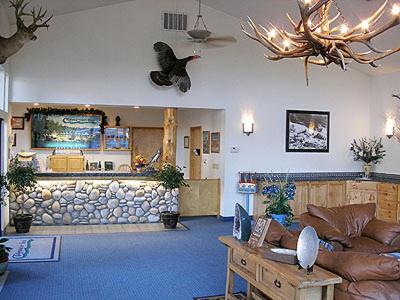  | Edgewater Inn Shady Cove